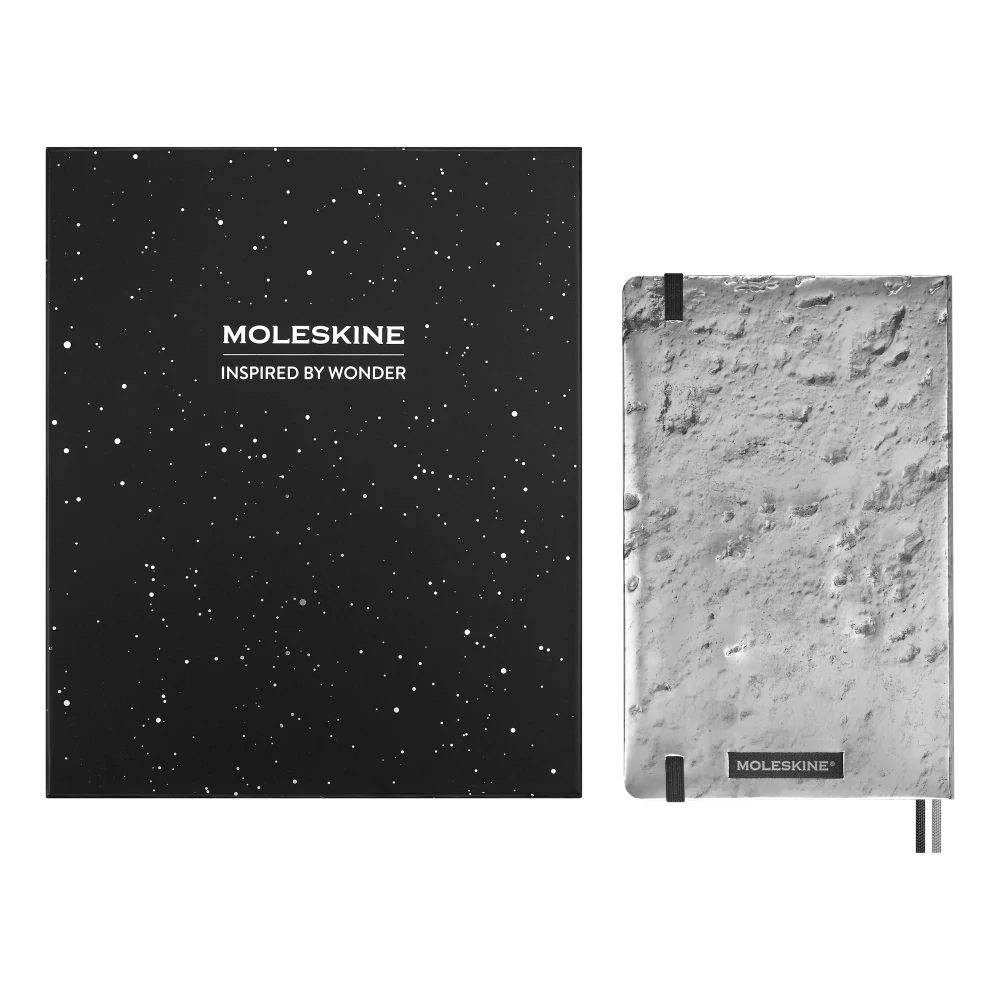 NASA-inspired sada Moleskine - zápisník linkovaný L a grafitové tužky v dárkové krabici