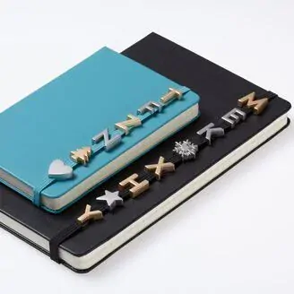 Ozdoba na zápisník Moleskine - písmeno C