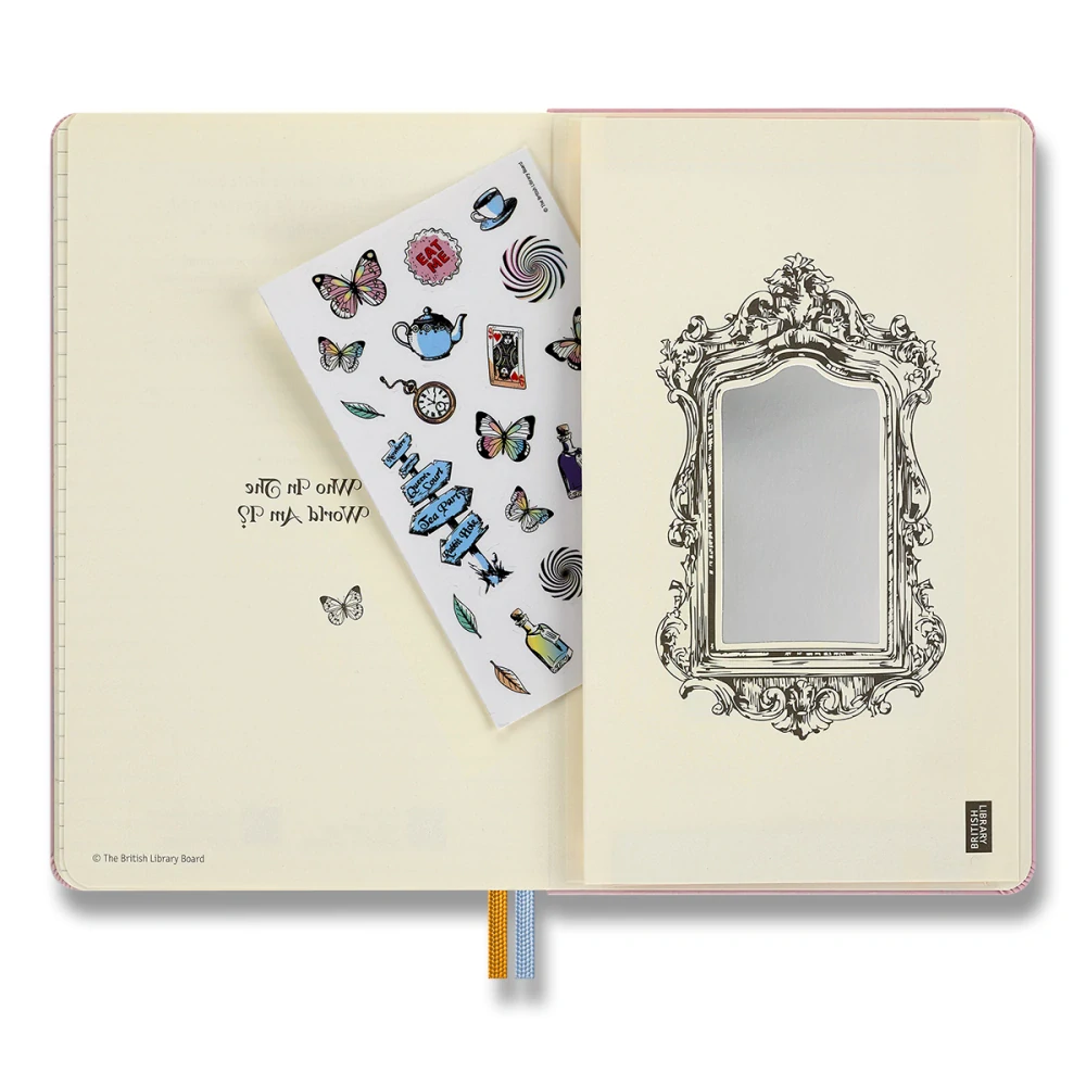 Alice in Wonderland zápisník Moleskine tvrdý linkovaný L