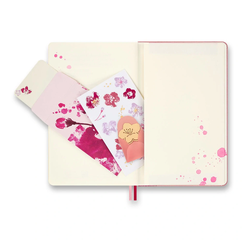 Sakura zápisník Moleskine tvrdý linkovaný L v dárkové krabici